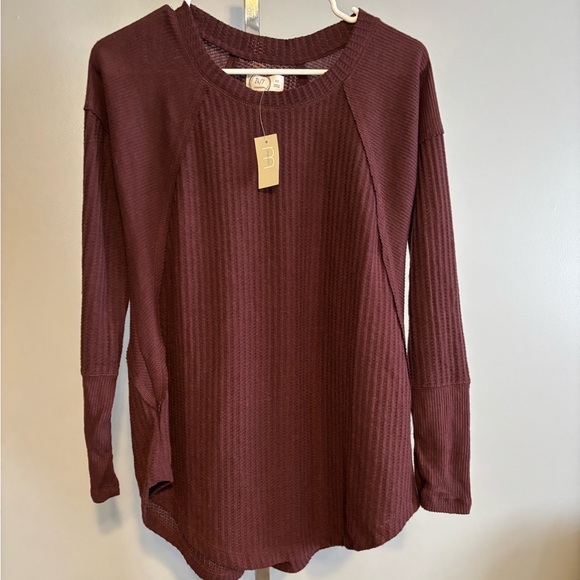 Maurice's Brand Women's Long Sleeve Burgundy Thermal Top Size XS NWT - Picture 1 of 5